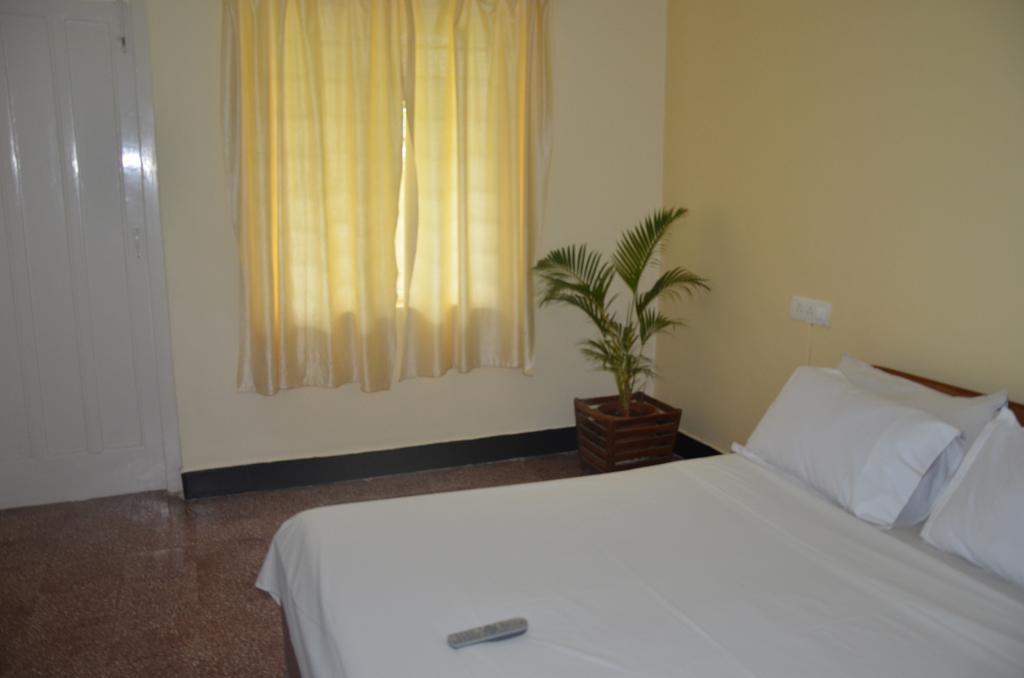 לונבלה Hotel Ferreira Resort חדר תמונה